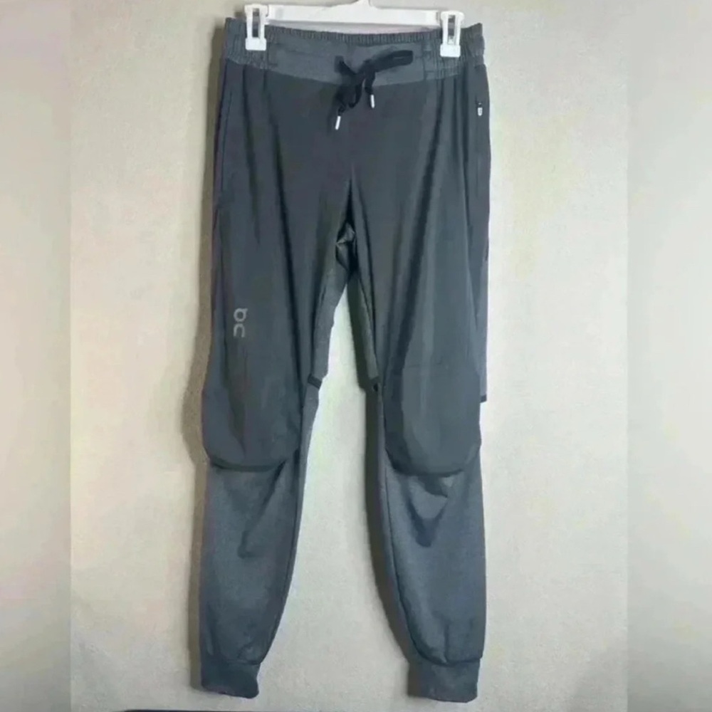 Women’s On Cloud Weather Running Pants | Size Small
